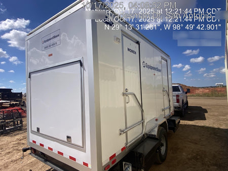 2025 NATIONAL RESTROOM TRAILERS NRT4MDS
