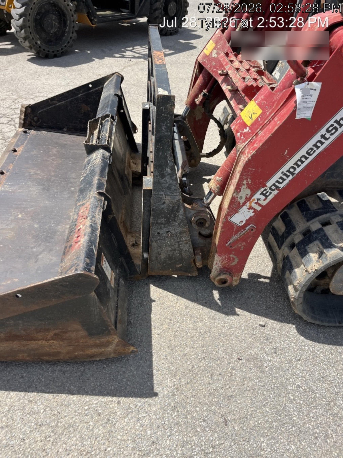 2022 ARROW MATERIAL HANDLING 48" Pallet Forks - Arrow