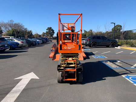 2022 JLG ES2632