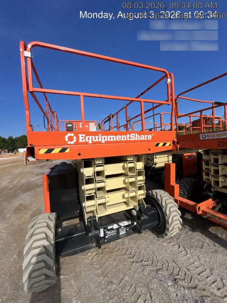 2025 JLG RT4394
