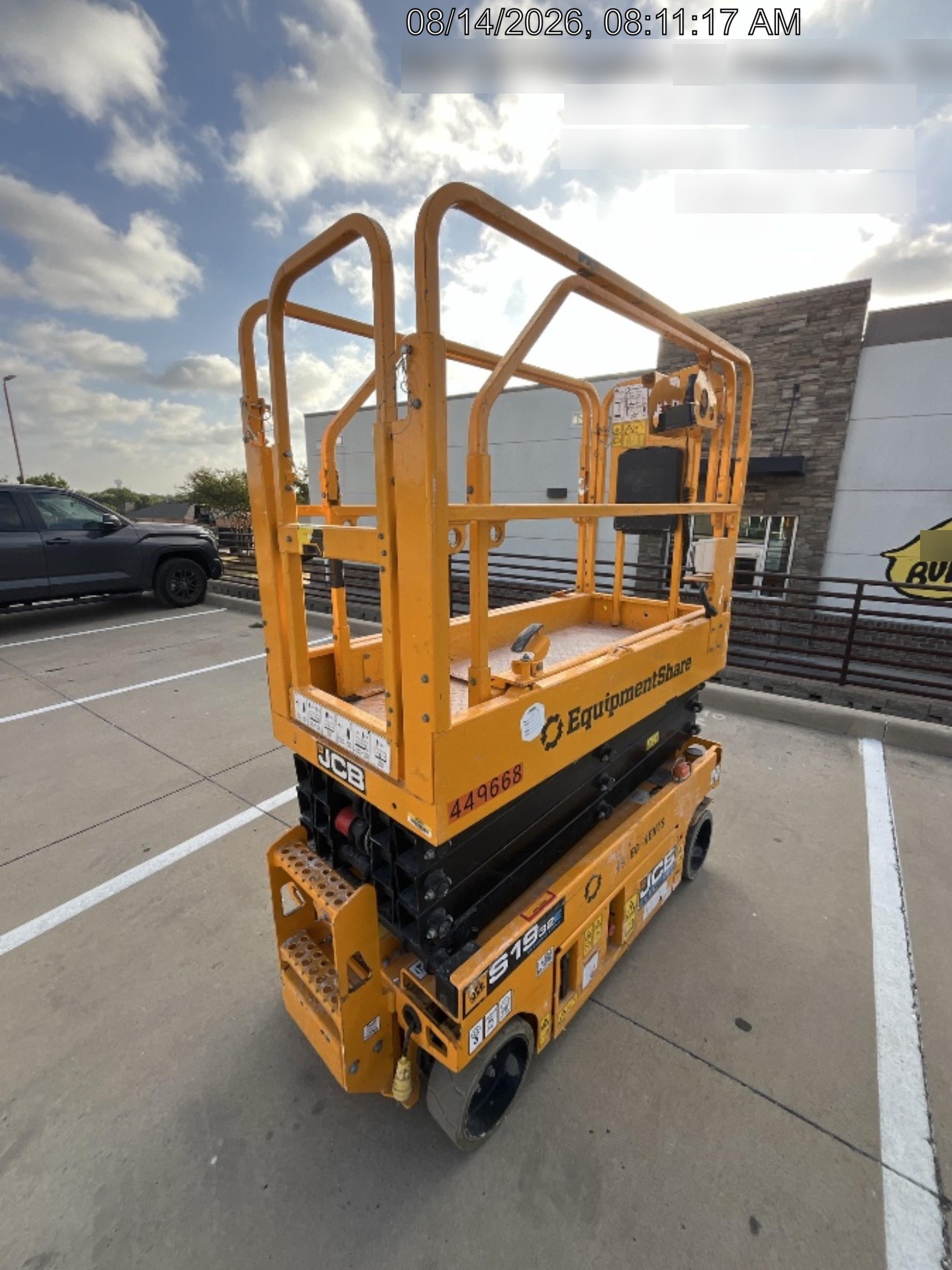 2024 JCB S1932E