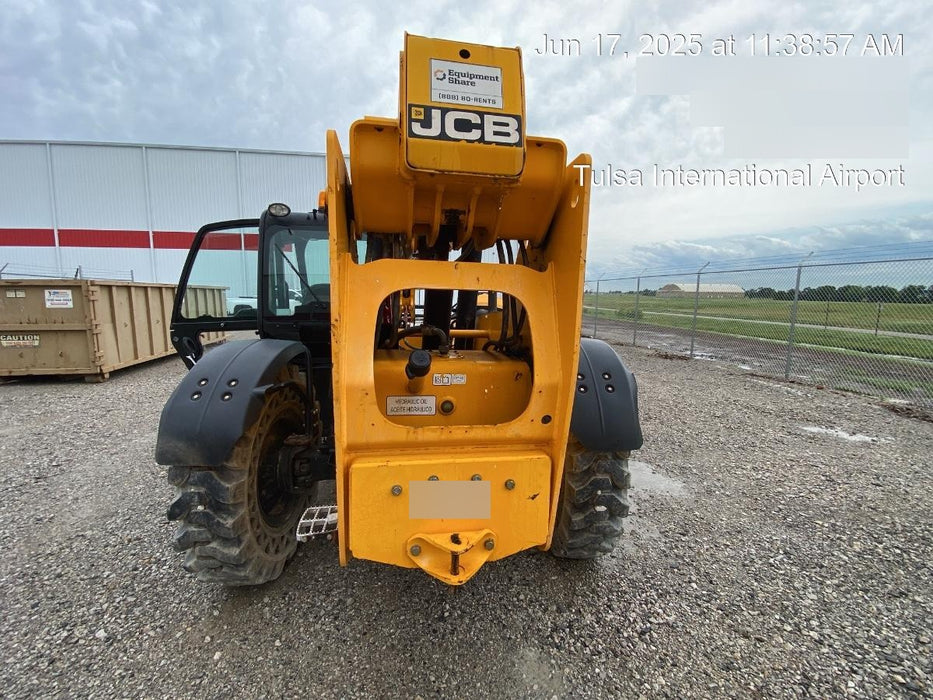 2018 JCB 509-42 74 HP w/CAB/HVAC, Beacon, Aux Hydraulics, Worklights, Solid Tires