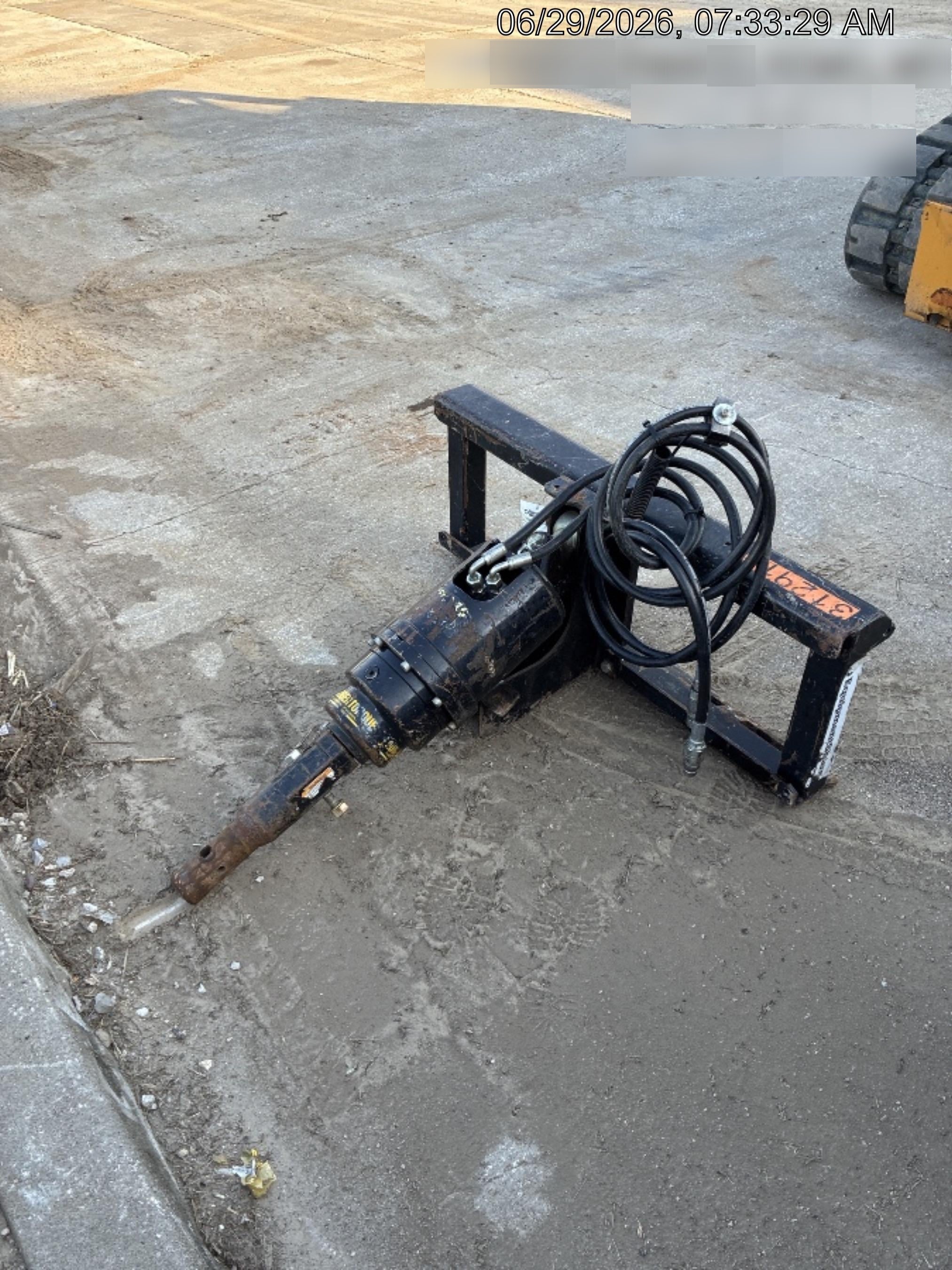 2023 AUGER TORQUE 3300-30
