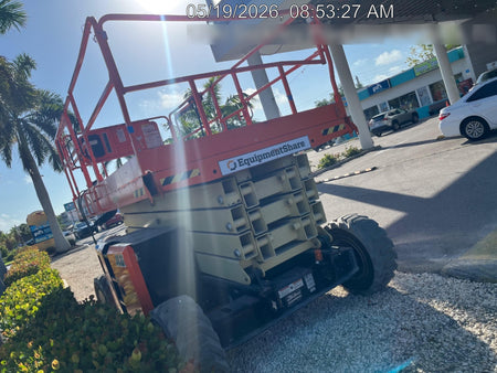2022 JLG 4394RT
