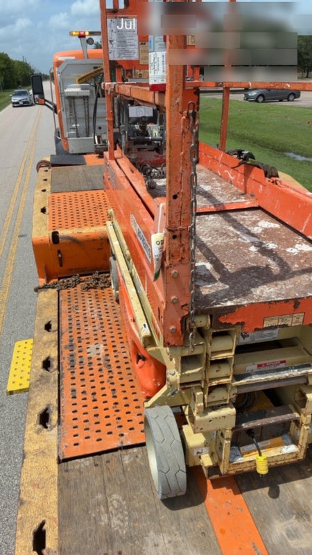 2016 JLG 1930ES