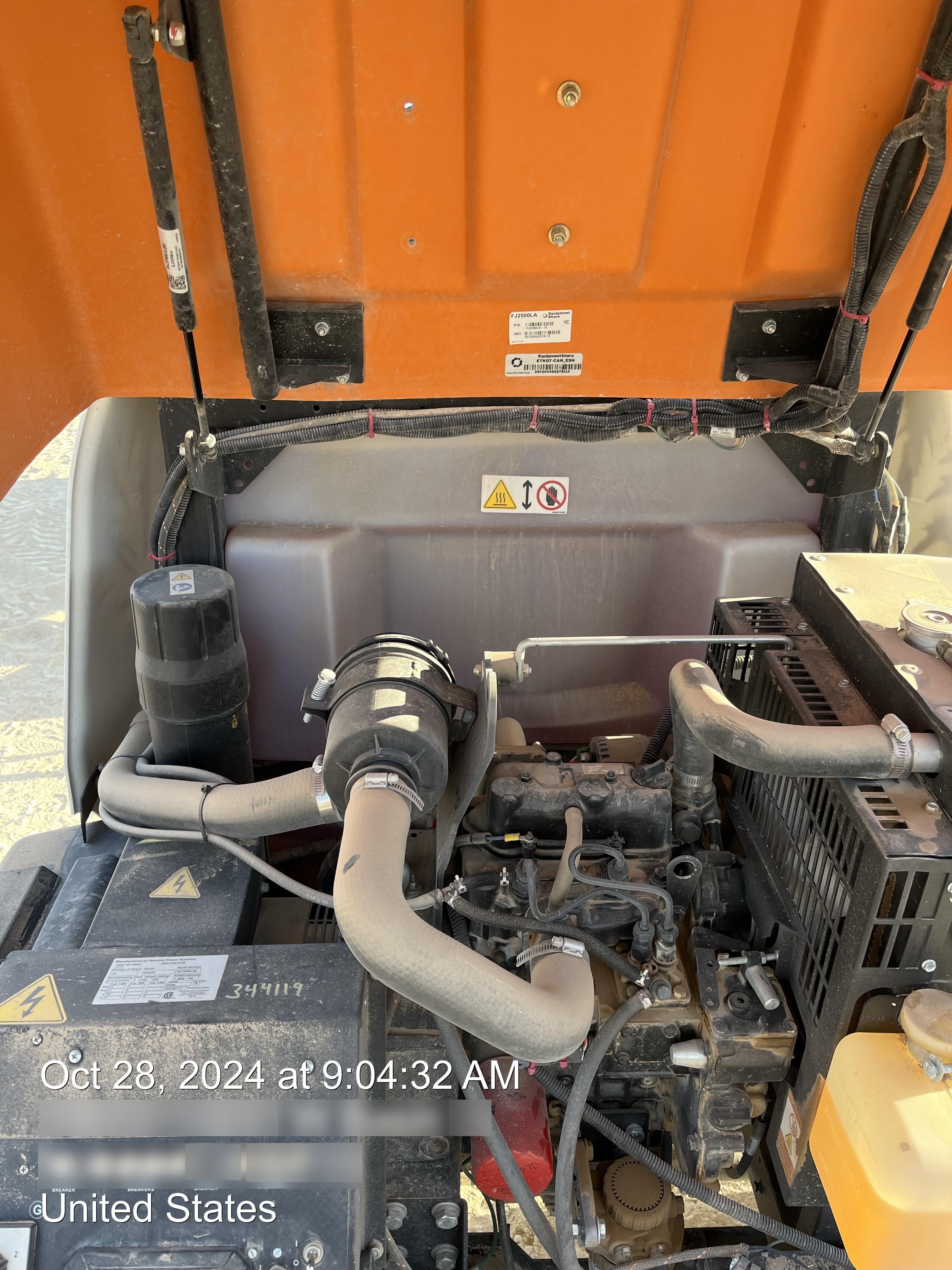 2023 Generac MLT2 Diesel, Flex Switch 120V Input, Powerzone Controller, (4) 320W LED Lights, 4kW Generator, 39.9 Gal Fuel Tank, 2" Ball, T3