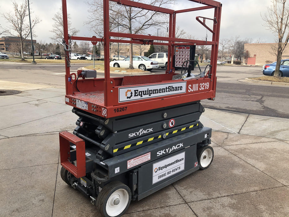 2018 SKYJACK SJIII-3219