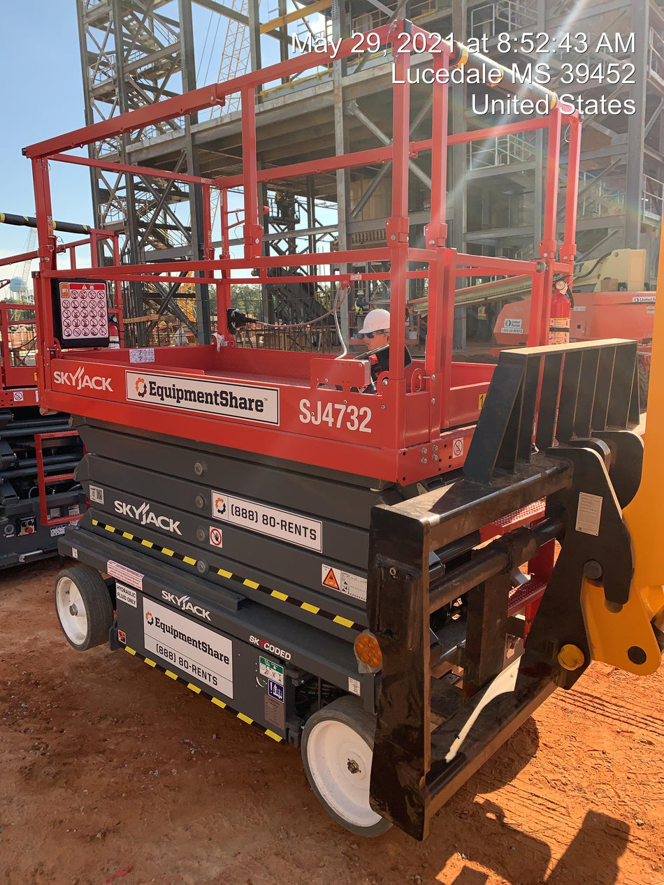 2021 SKYJACK SJ4732