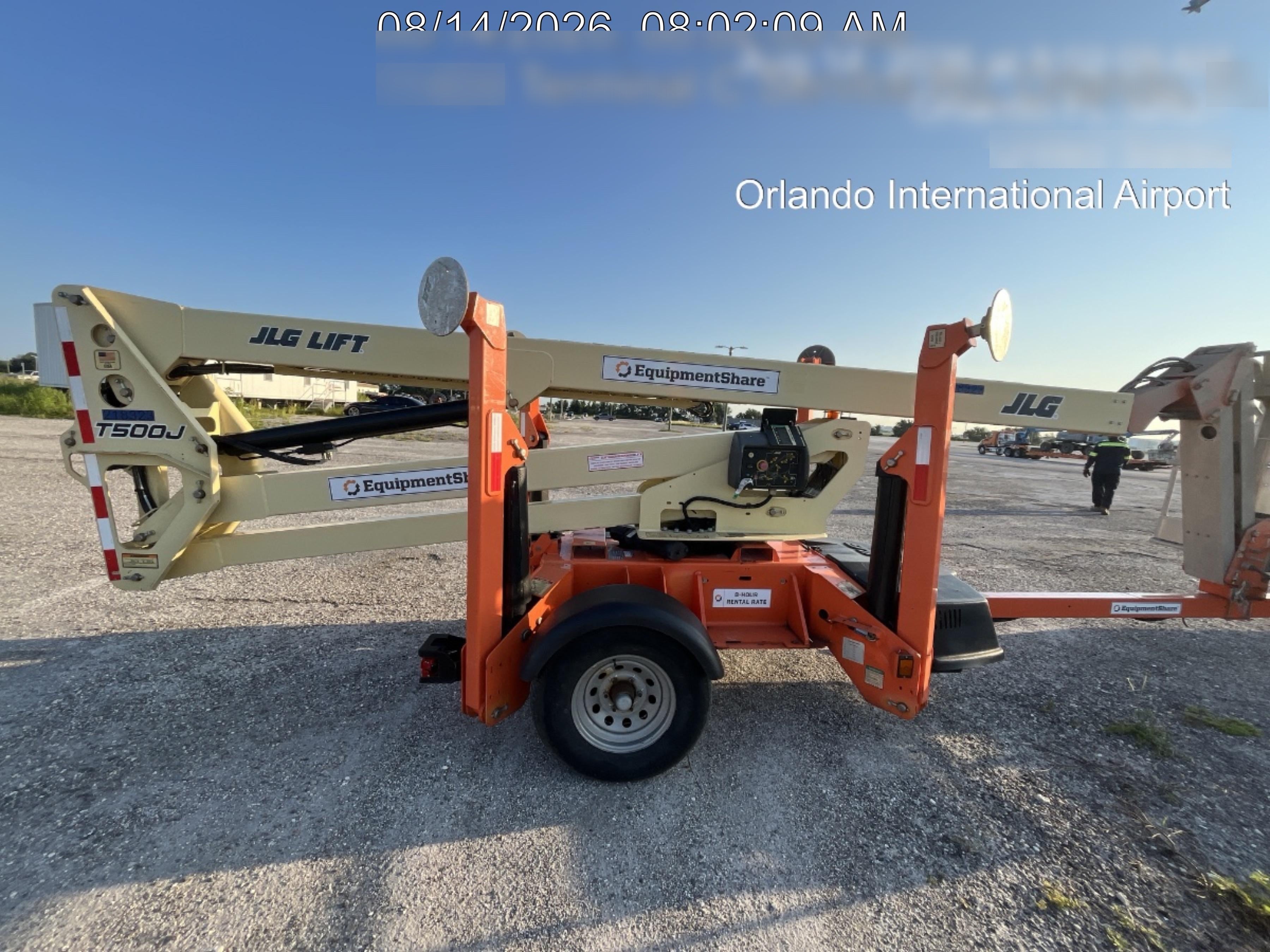 2022 JLG T500J