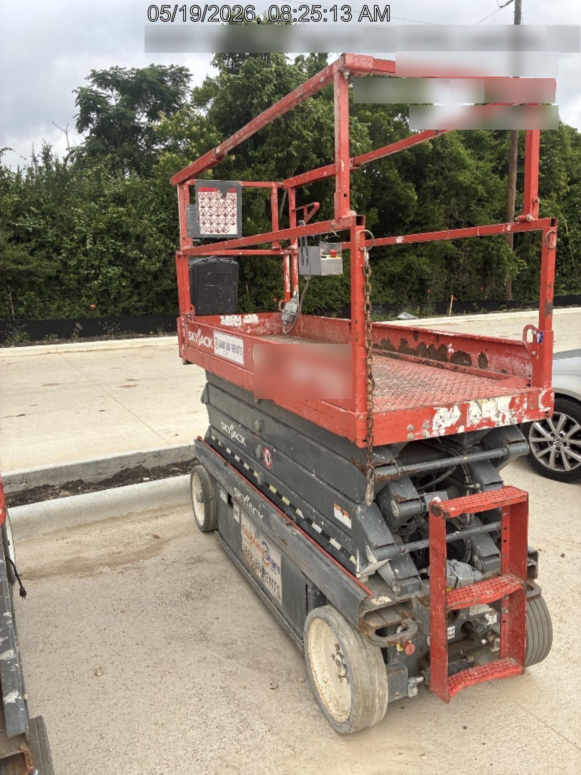 2016 Skyjack SJIII-3226 26' Scissor Lift