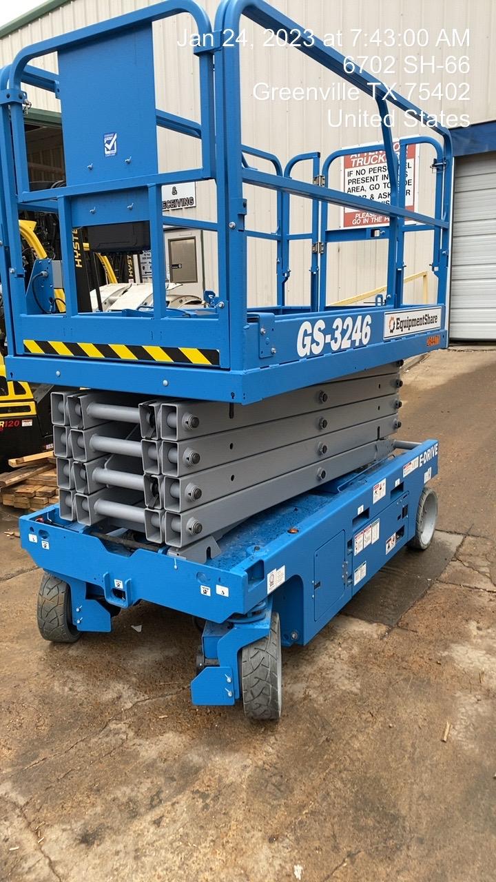 2022 GENIE GS-3246