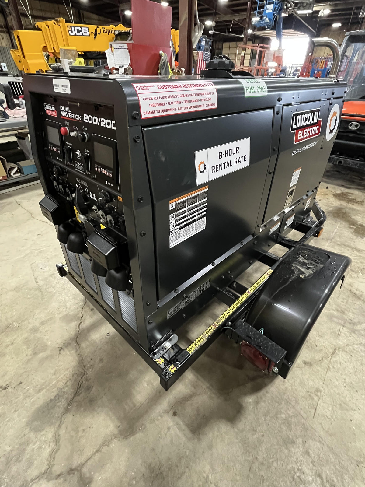 2025 LINCOLN ELECTRIC Dual Maverick 200/200X