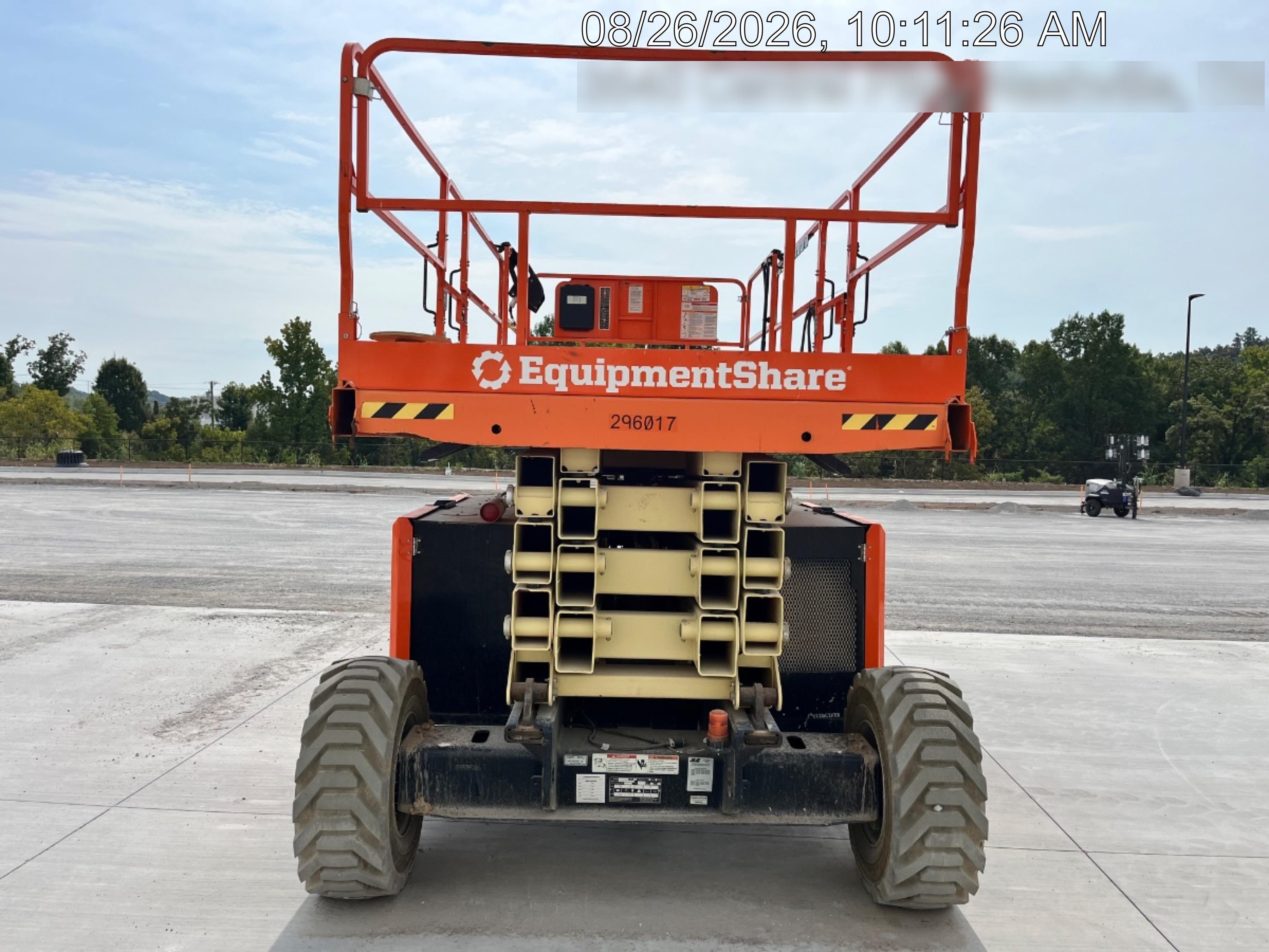 2023 JLG RT4394