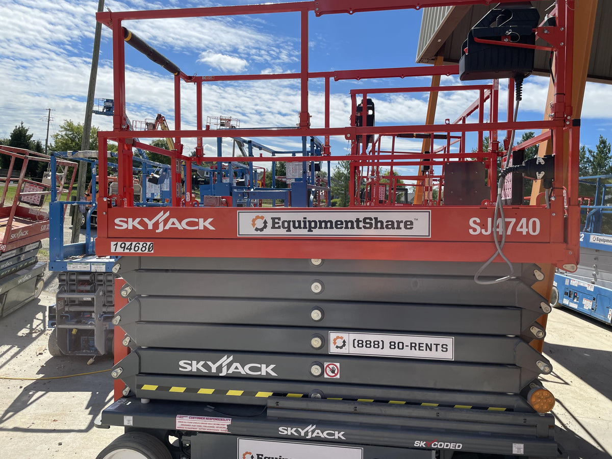 2021 SKYJACK SJ4740