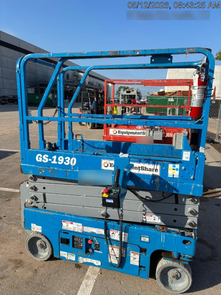 2019 Genie GS-1930 Fixed rails with chain Entry