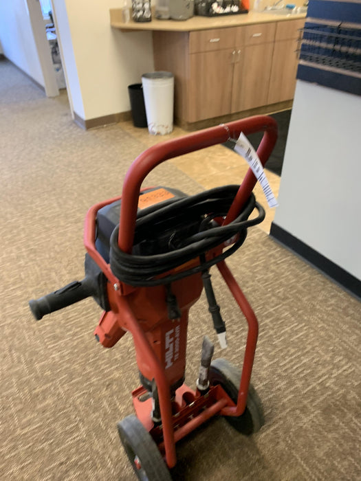 2021 HILTI TE 3000-AVR