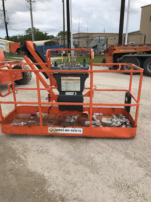 2019 JLG 600AJ