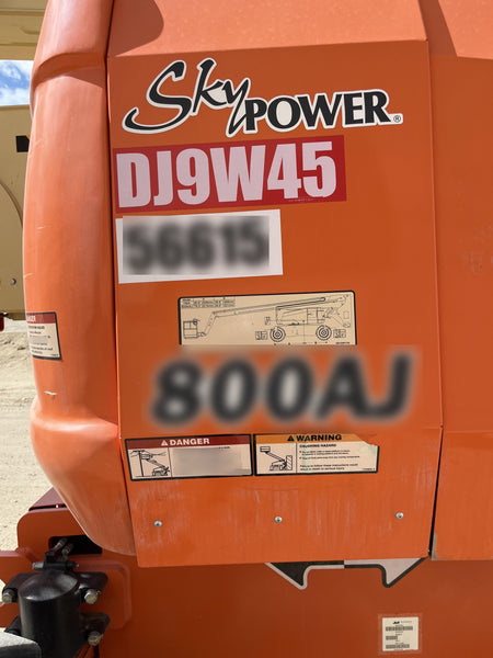2020 JLG 800AJ