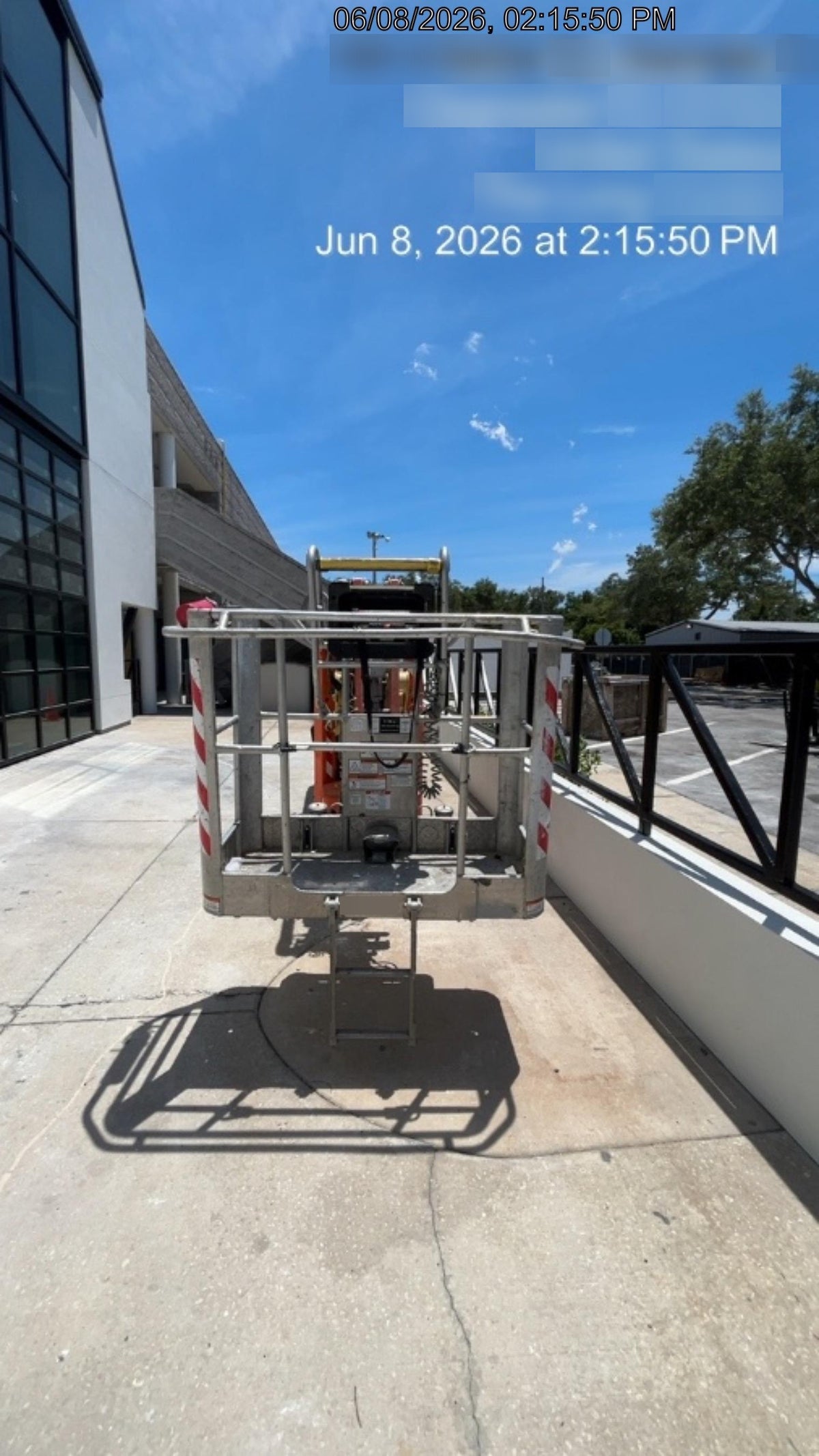 2022 JLG X600AJ