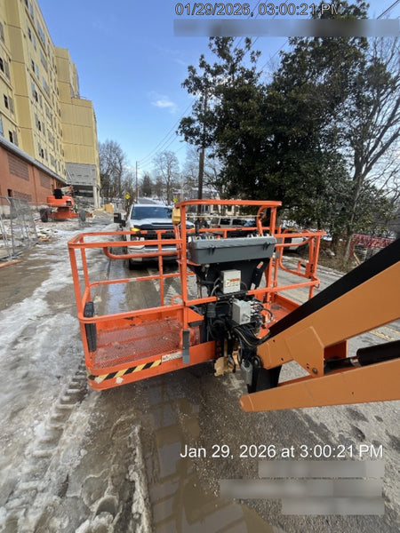 2022 JLG 860SJ