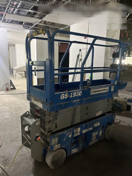 2019 Genie GS-1930 Half Height Swing Gate, 800W Inverter