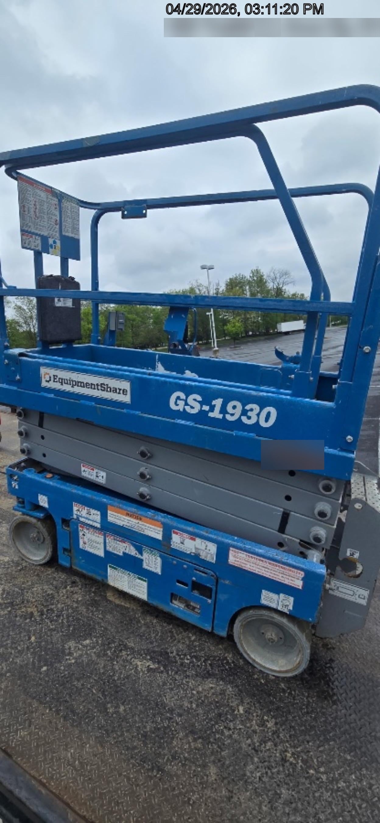 2020 Genie GS-1930 Solid Non Marking Tires, Beacon, Folding rails with half height swing gate