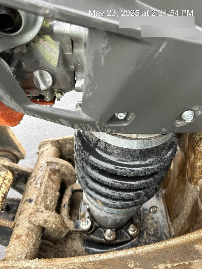 2024 HUSQVARNA LT6005