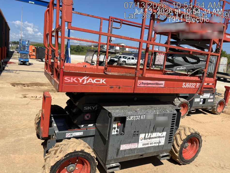2019 SKYJACK SJ6832 RT