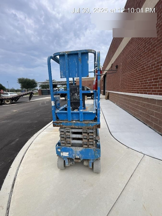 2019 Genie GS-1930 Fixed Rails with Chain Entry