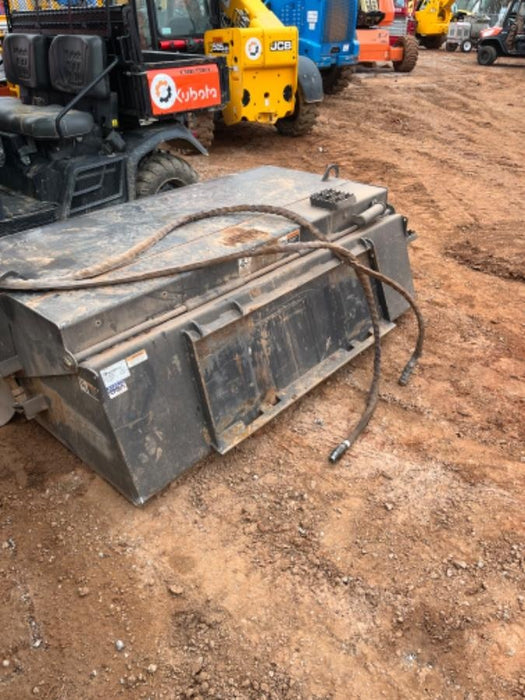 2021 PALADIN Sweepster SB72