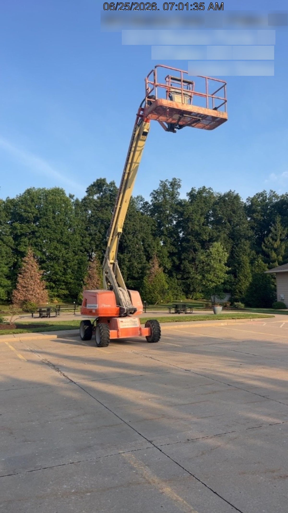 2018 JLG 660SJ