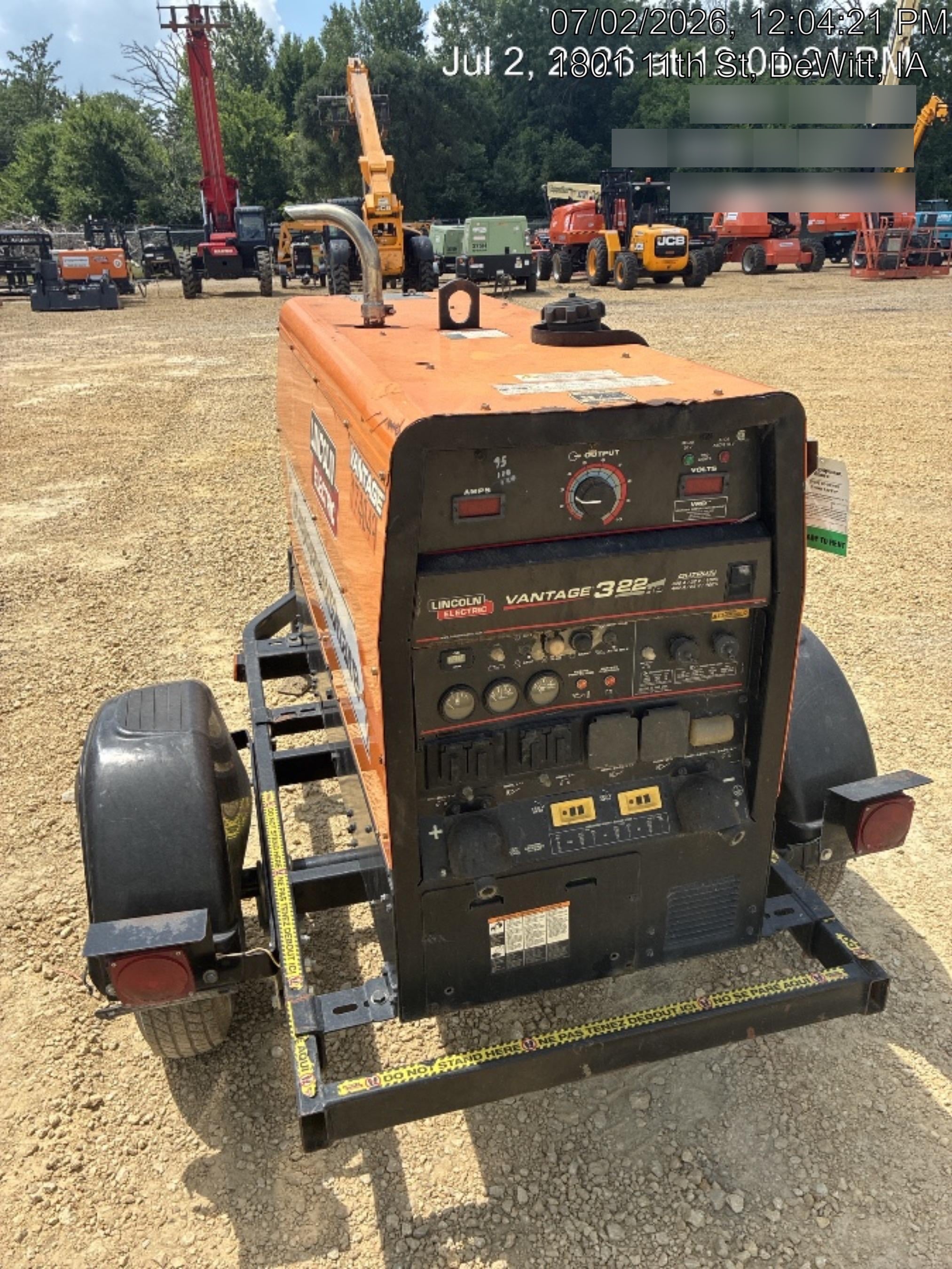 2021 Lincoln Electric Vantage 322 Vantage 322 Ready Pak 3 w/ Decals, ORANGE (includes trailer, cable rack, fender light kit) NO Telematics