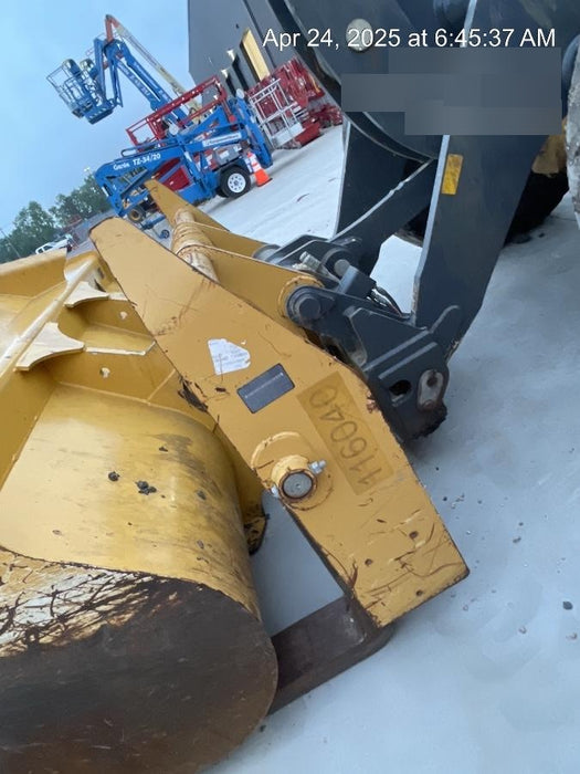 2020 JOHN DEERE 96" Loader Fork Carriage - John Deere