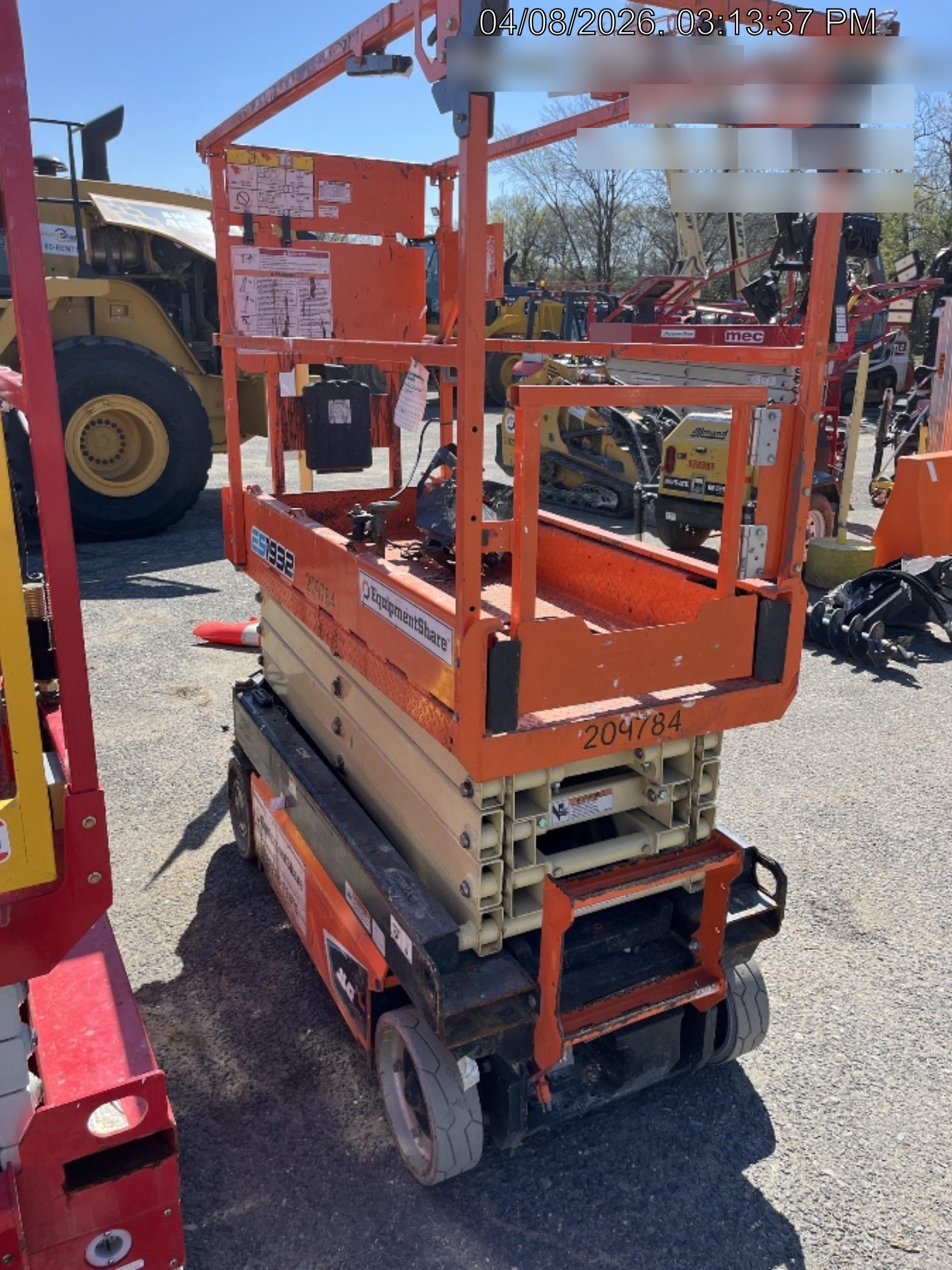 2022 JLG ES1932