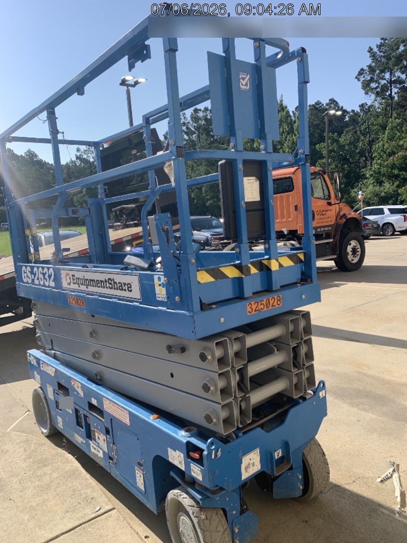 2023 GENIE GS-2632