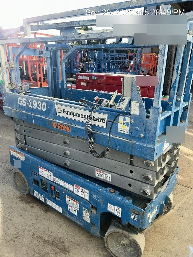 2020 Genie GS-1930 Solid Non Marking Tires, Beacon, Folding rails with half height swing gate