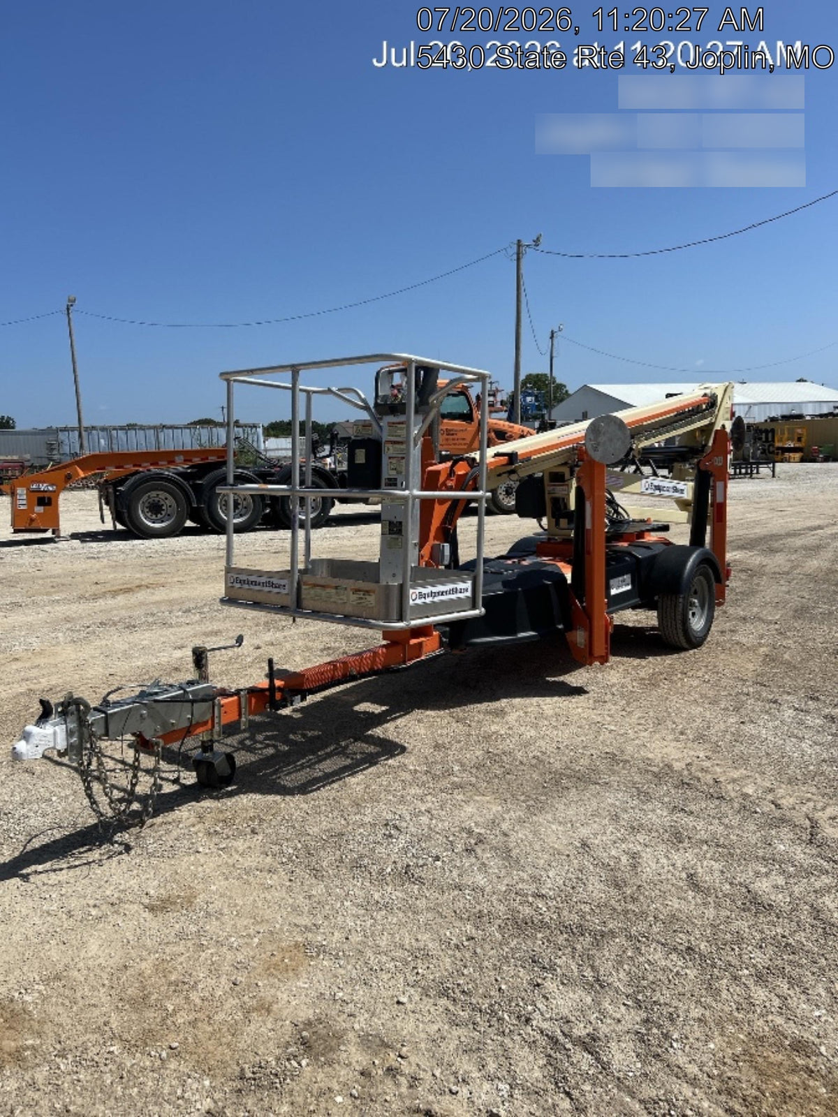 2022 JLG T350