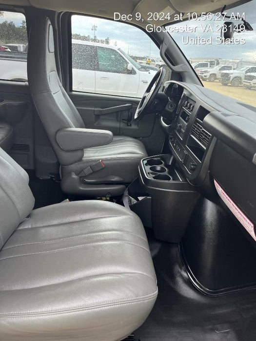 2023 CHEVROLET Express Van - Rental