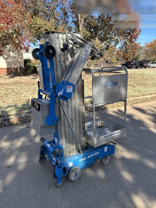 2018 GENIE AWP-30S