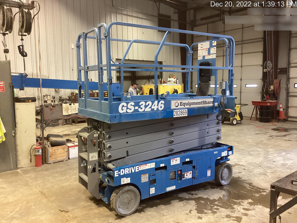 2022 GENIE GS-3246