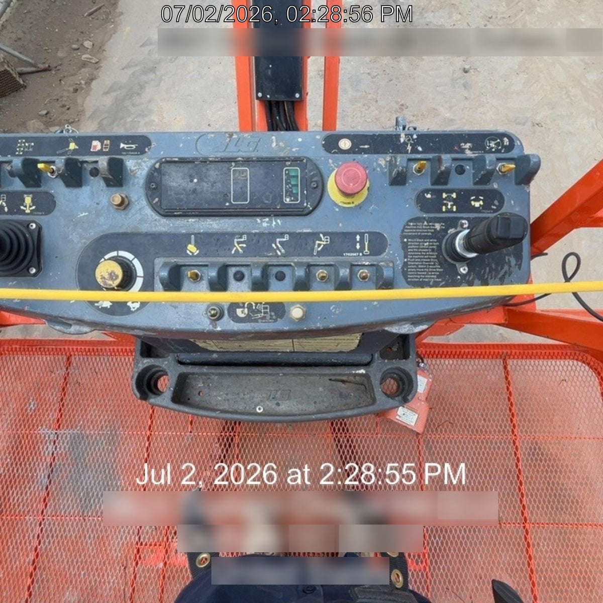2020 JLG 860SJ