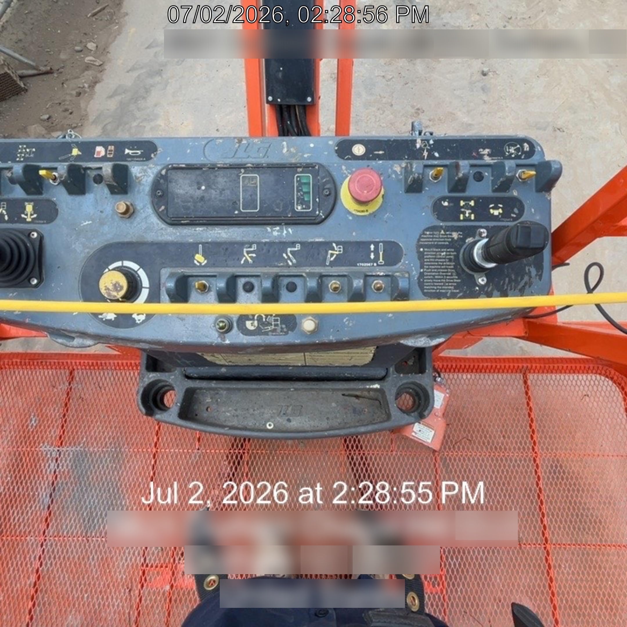 2020 JLG 860SJ