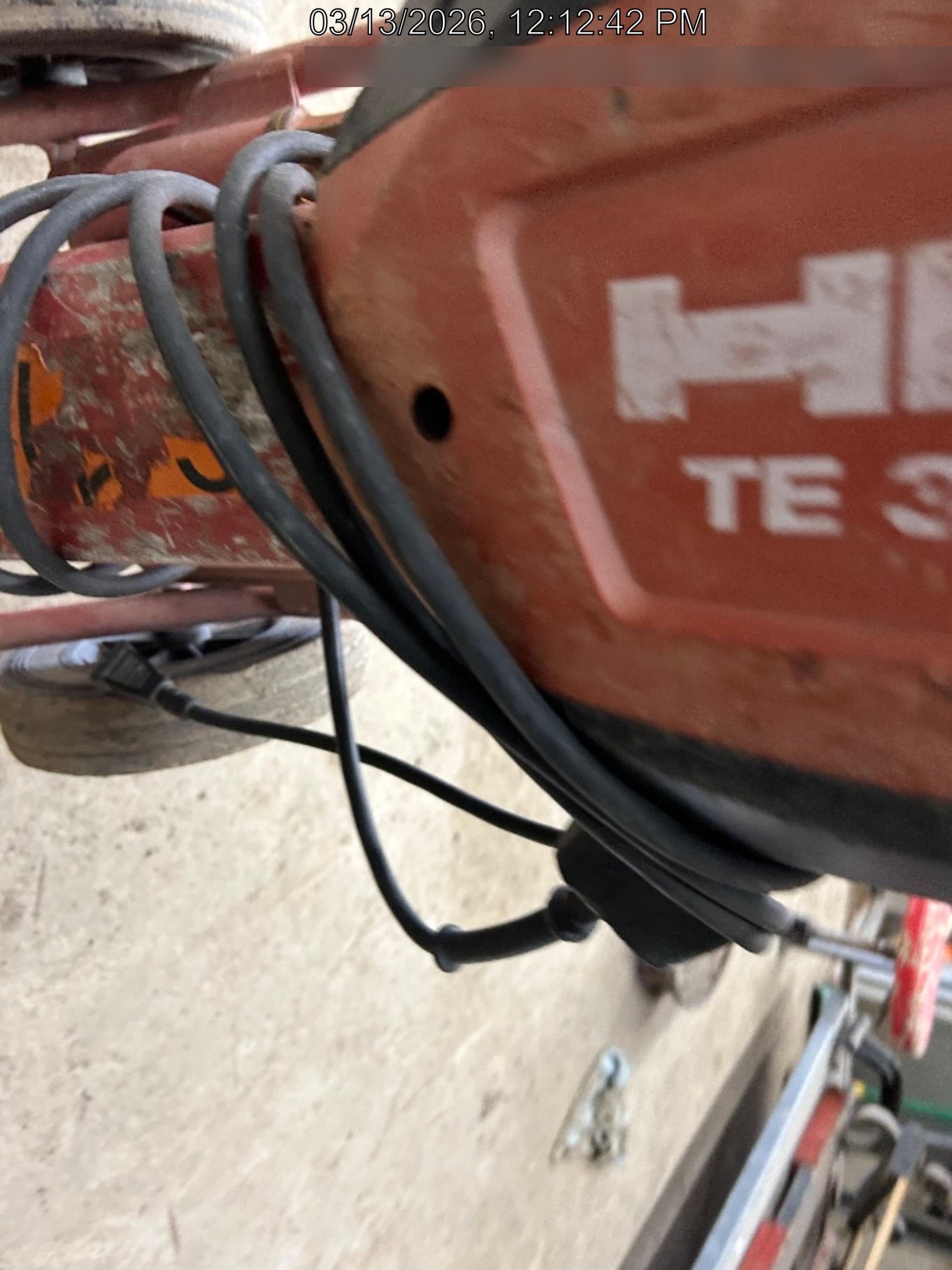 2020 HILTI TE 3000-AVR