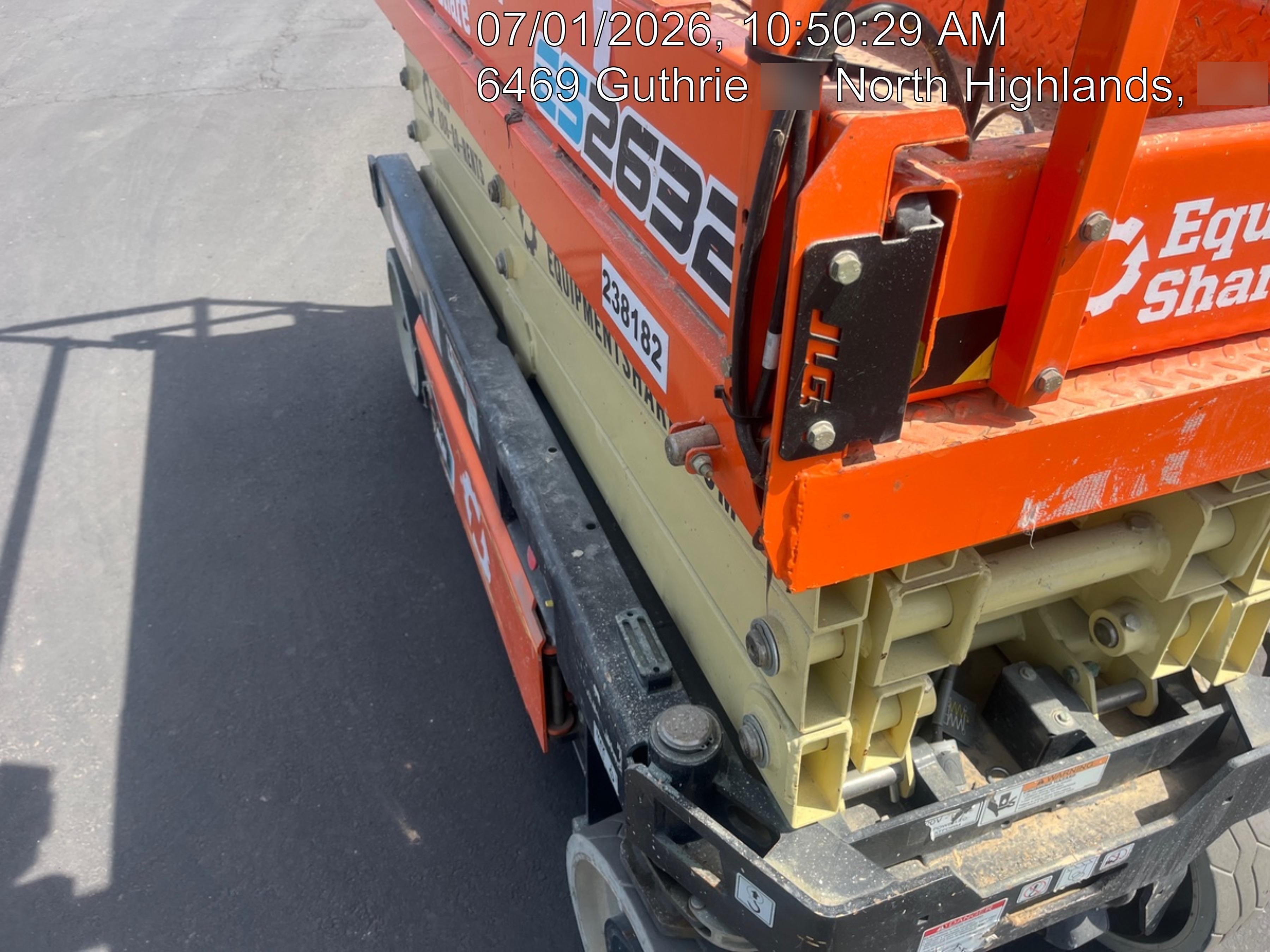 2022 JLG ES2632
