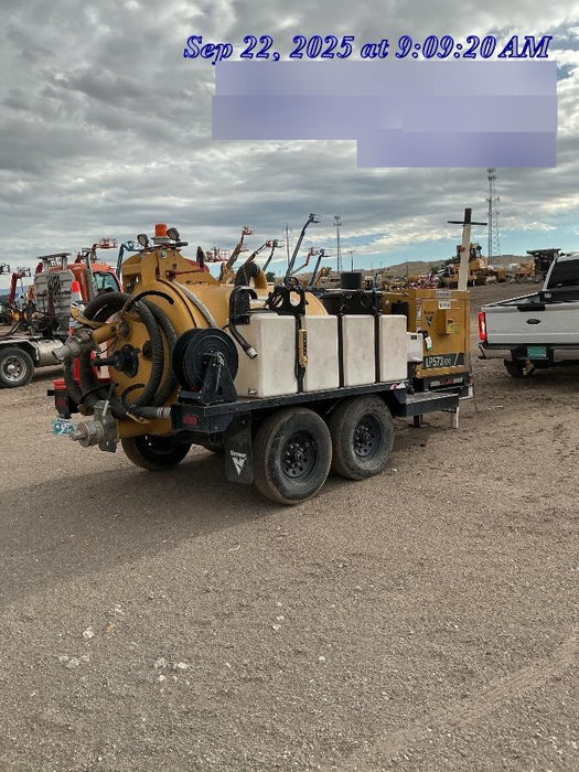 2021 Vac-Tron LP573XDT T4 Koehler Diesel Engine, 500 Gallon Debris Tank, x2 100 Gallon Water Tanks