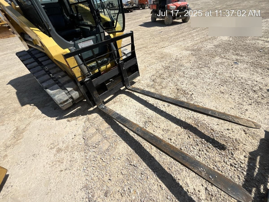 2025 ARROW MATERIAL HANDLING F5100CB - 72"