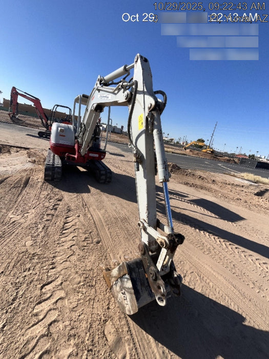 2021 TAKEUCHI TB250-2