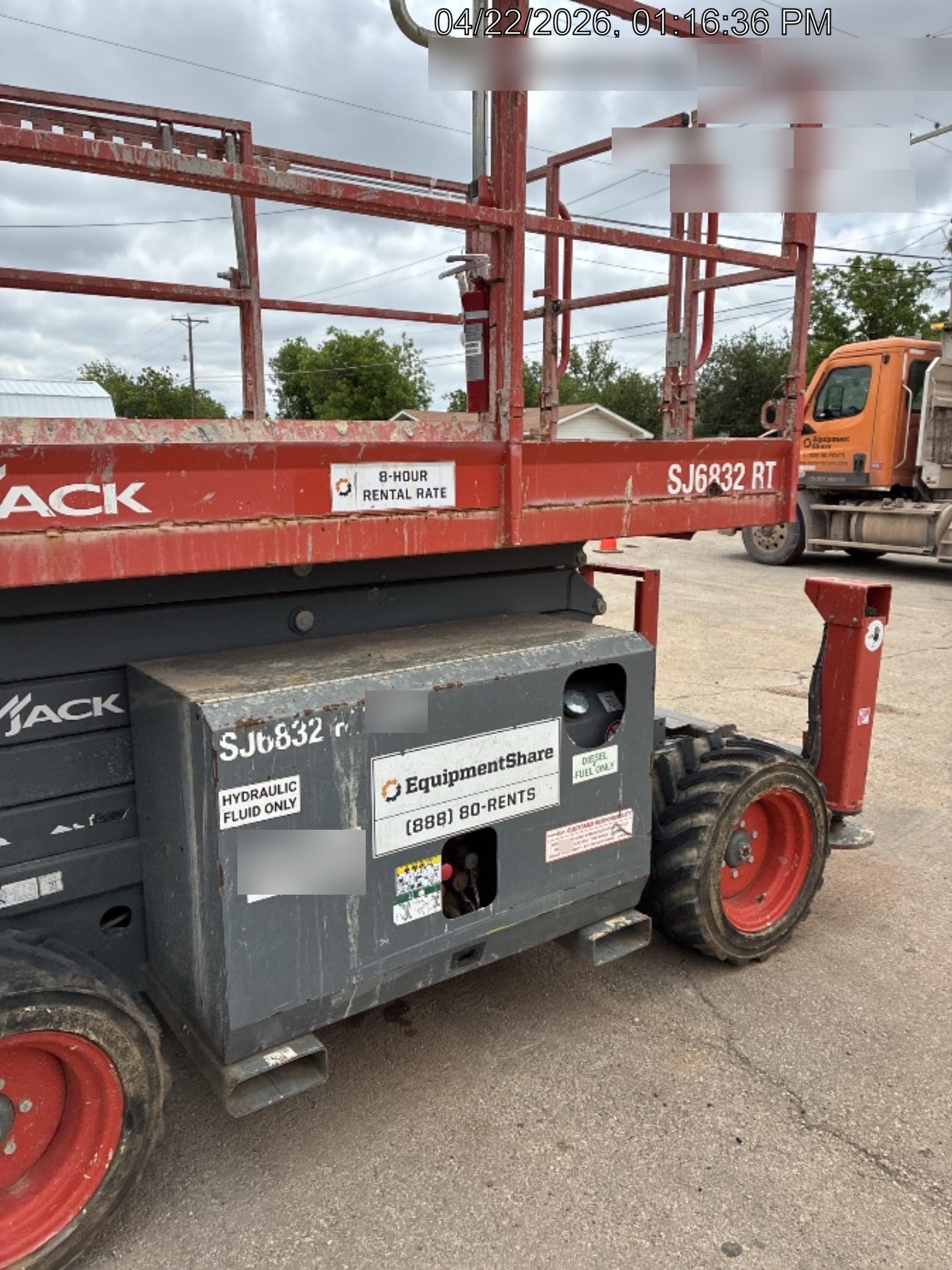 2017 SKYJACK SJ6832 RT