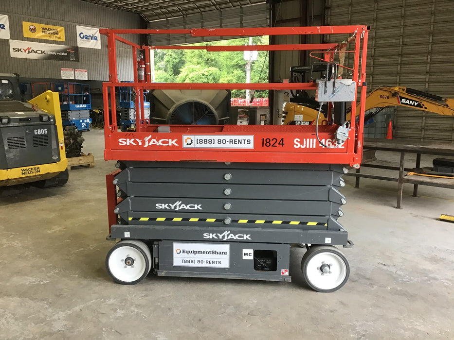 2016 Skyjack SJIII-4632 Skyjack SJ4632 Scissor Lift