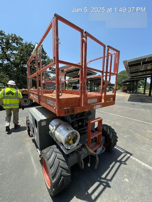 2017 SKYJACK SJ6832 RT